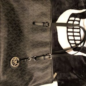 Gently used MK purse